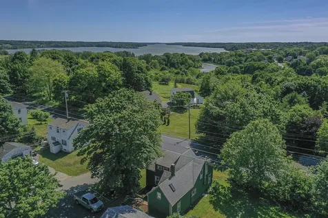 50 High Street Thomaston ME 04861
