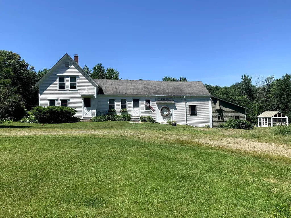 731 Lincolnville Avenue Searsmont ME 04973