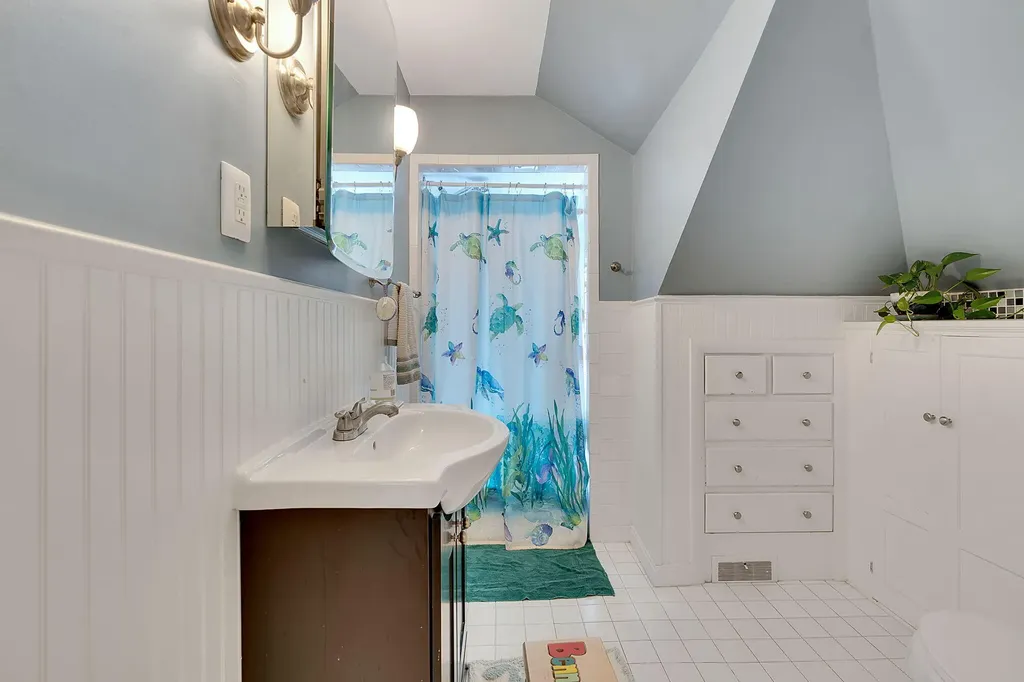79 Western Avenue Auburn ME 04210