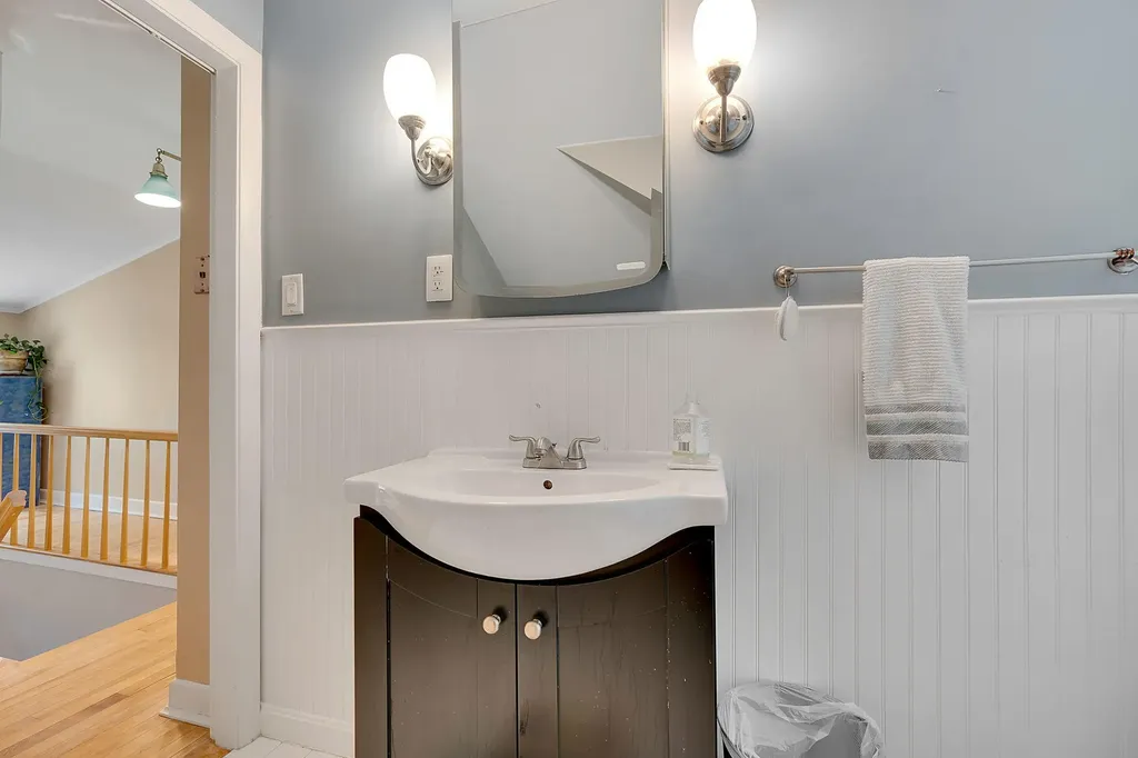 79 Western Avenue Auburn ME 04210
