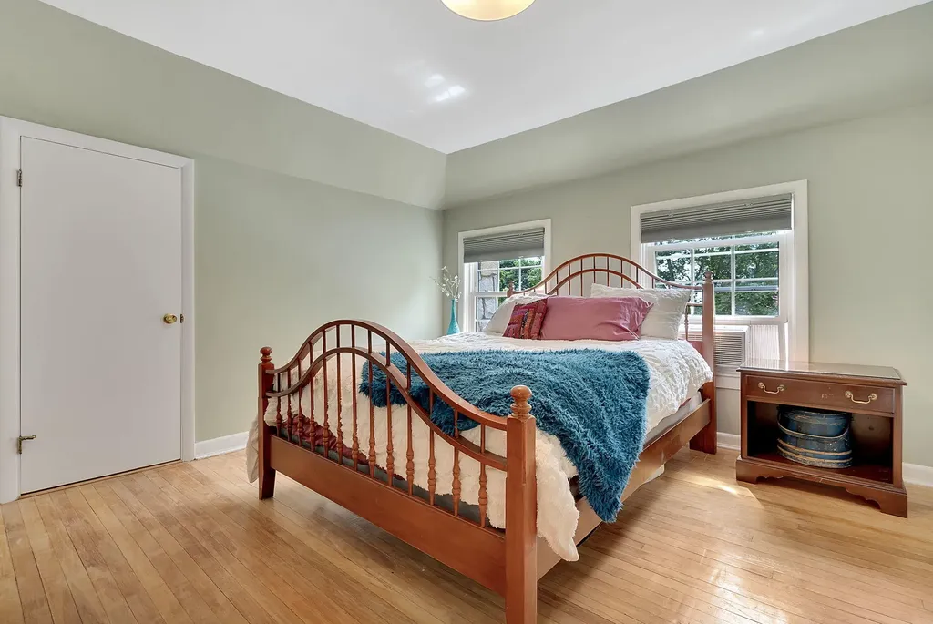 79 Western Avenue Auburn ME 04210