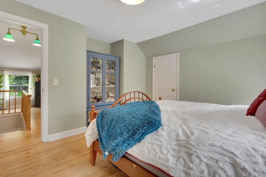 79 Western Avenue Auburn ME 04210