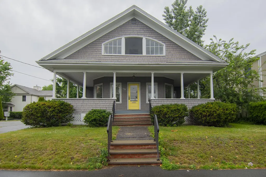 904 Washington Avenue Portland ME 04103