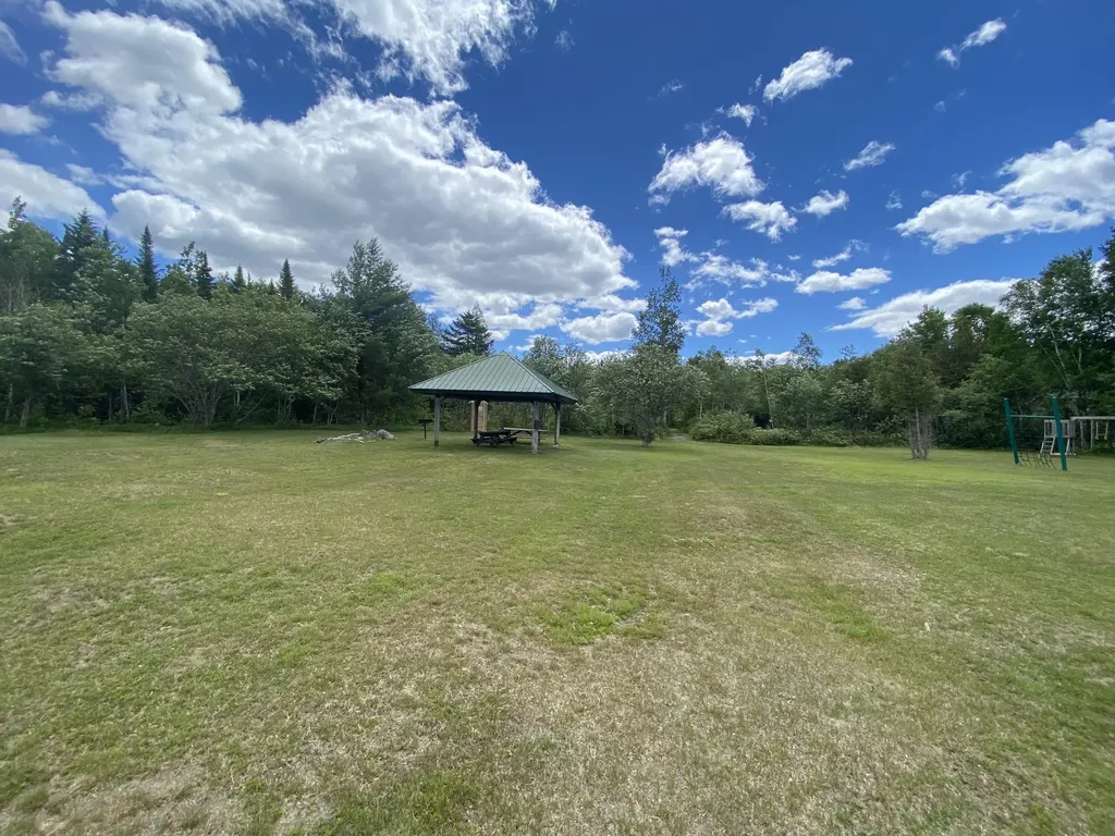 25 Coveside Road Beaver Cove ME 04441