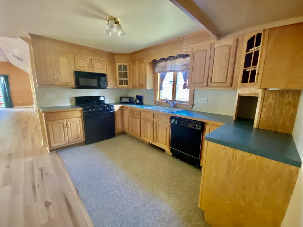 25 Coveside Road Beaver Cove ME 04441