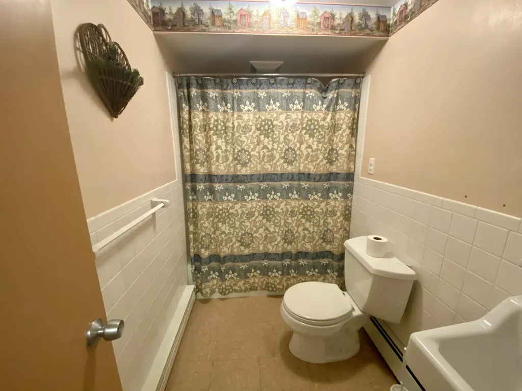 25 Coveside Road Beaver Cove ME 04441