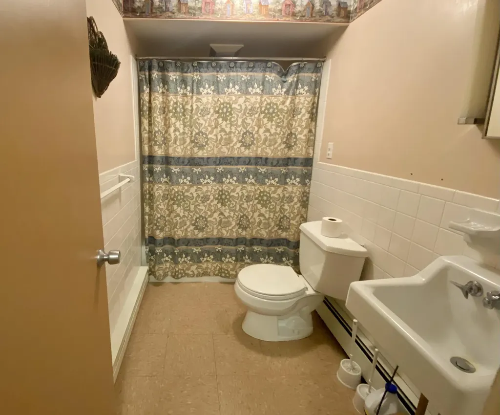 25 Coveside Road Beaver Cove ME 04441