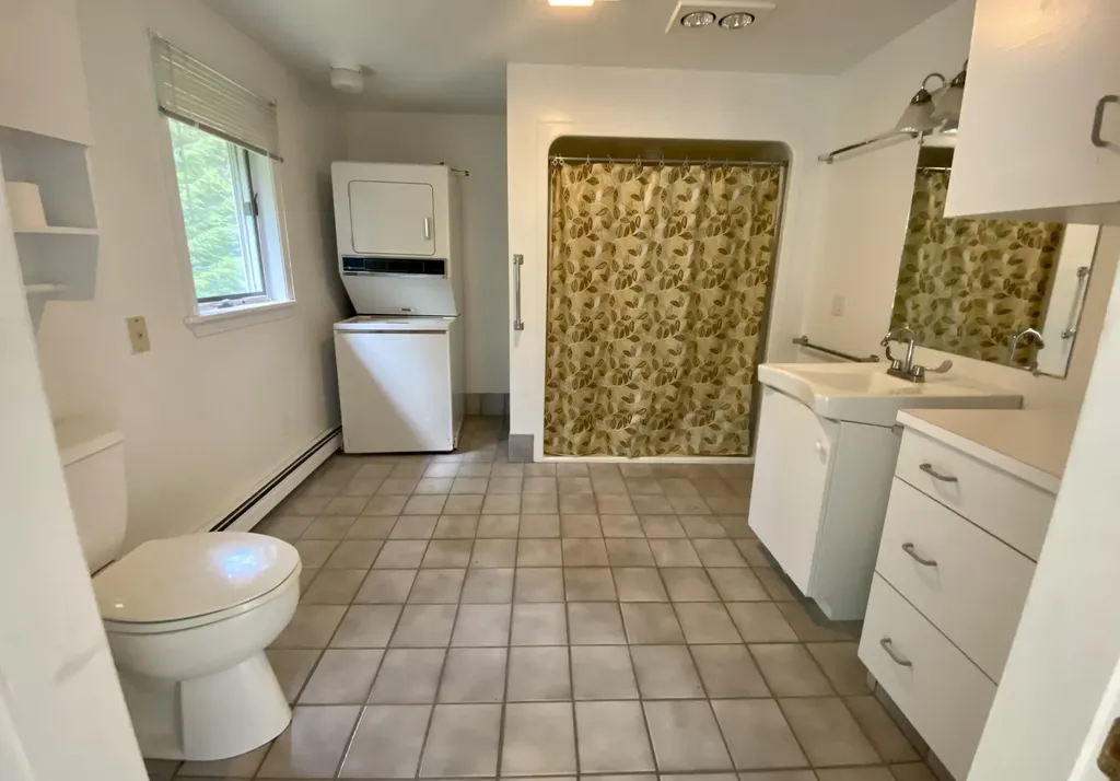 25 Coveside Road Beaver Cove ME 04441
