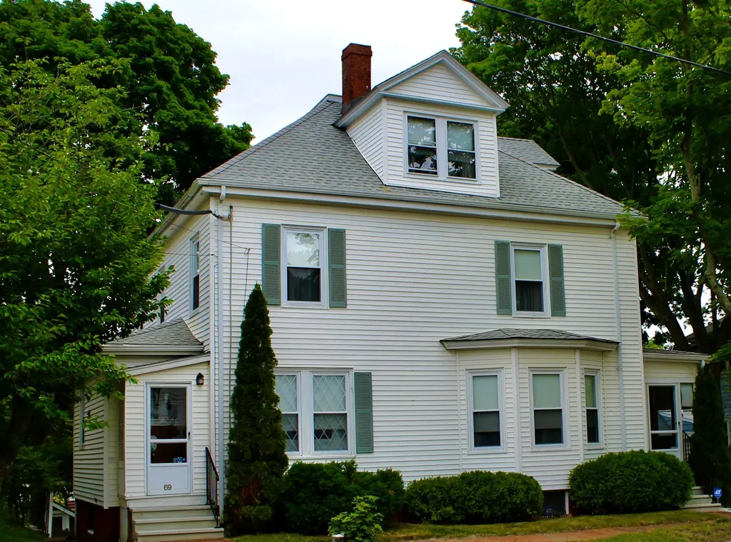 69 Woodford Street Portland ME 04103