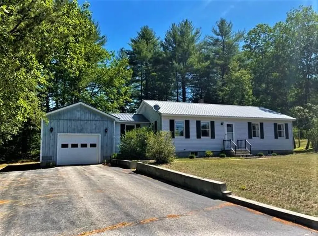 14 West View Drive Fryeburg ME 04037