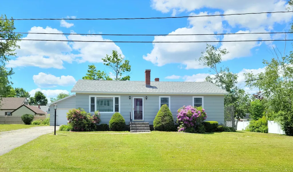 11 Genie Drive Brewer ME 04412