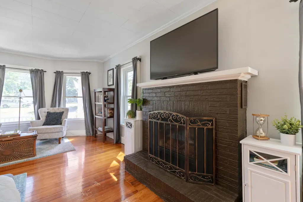141 South Street Gorham ME 04038