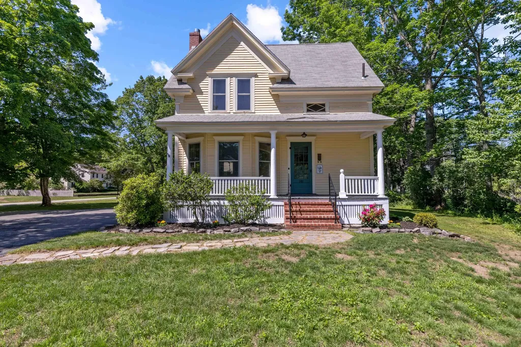 141 South Street Gorham ME 04038