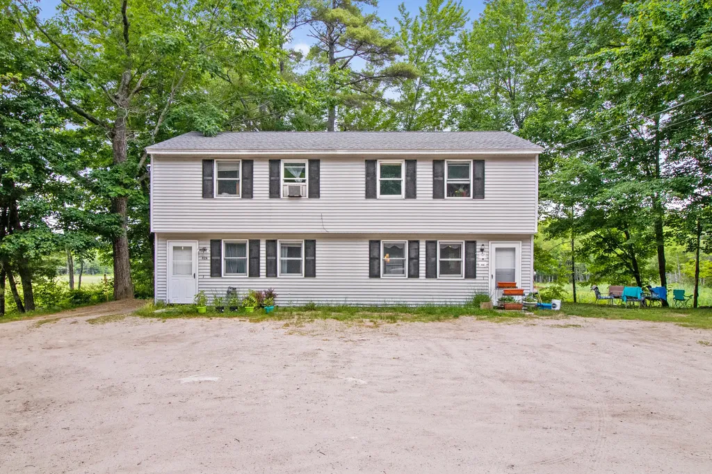 82 Egypt Road Gray ME 04039