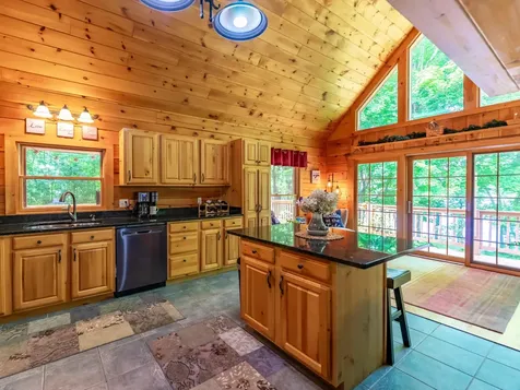 83 Horseshoe Way West Gardiner ME 04345