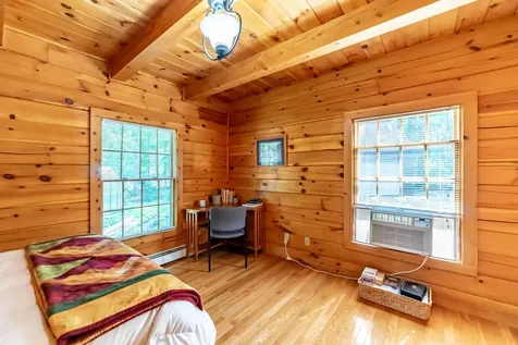 83 Horseshoe Way West Gardiner ME 04345