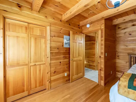 83 Horseshoe Way West Gardiner ME 04345