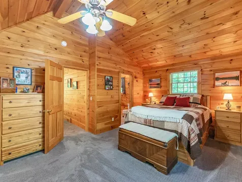 83 Horseshoe Way West Gardiner ME 04345
