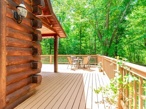 83 Horseshoe Way West Gardiner ME 04345