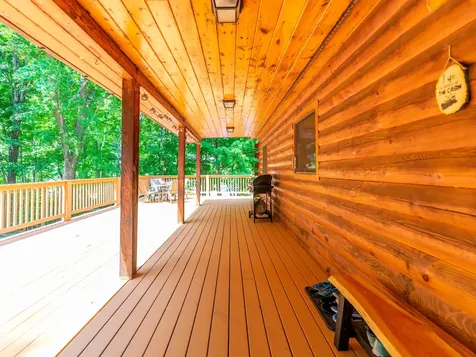 83 Horseshoe Way West Gardiner ME 04345