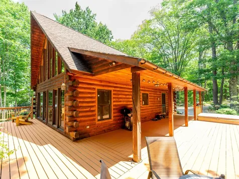 83 Horseshoe Way West Gardiner ME 04345