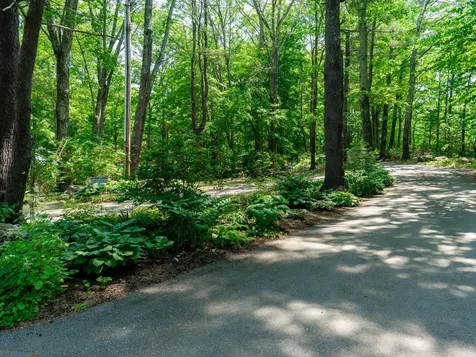 83 Horseshoe Way West Gardiner ME 04345