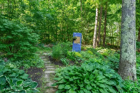 83 Horseshoe Way West Gardiner ME 04345