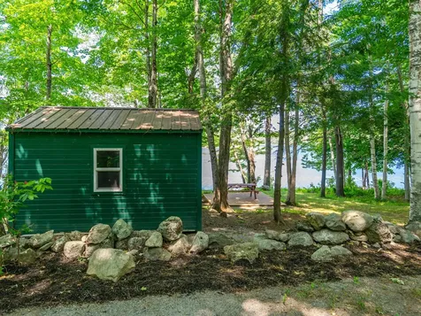 83 Horseshoe Way West Gardiner ME 04345