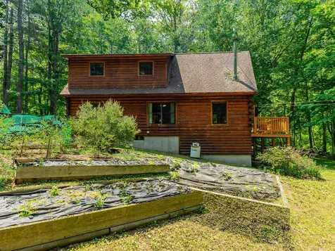 83 Horseshoe Way West Gardiner ME 04345
