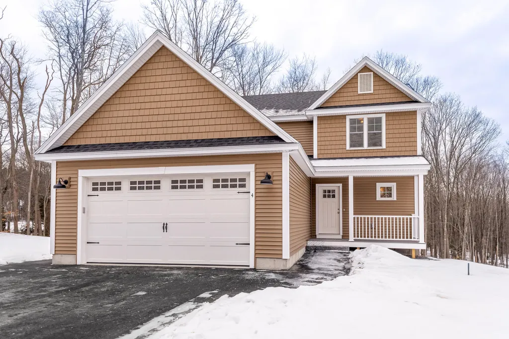 4 Tucker Brook Drive Scarborough ME 04074