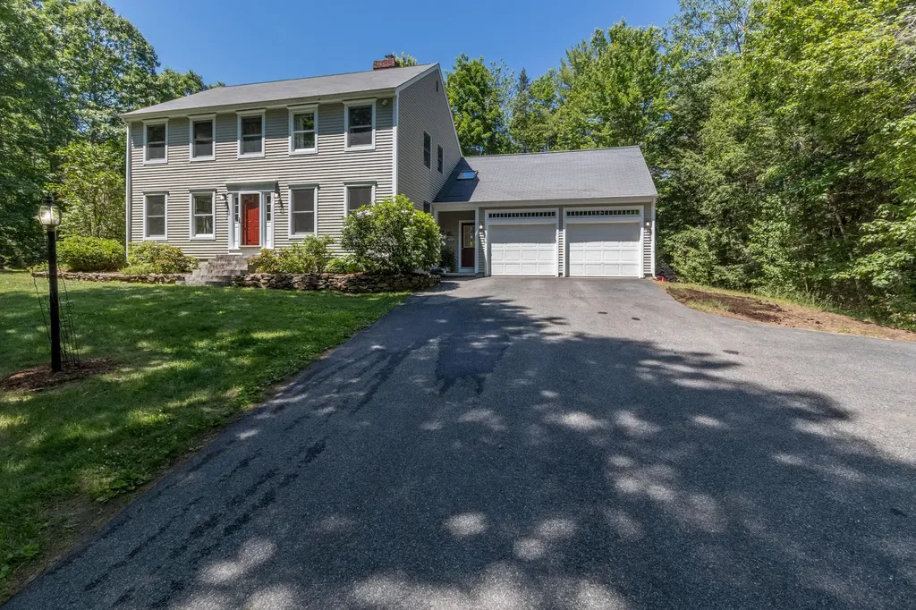 65 Files Road Gorham ME 04038