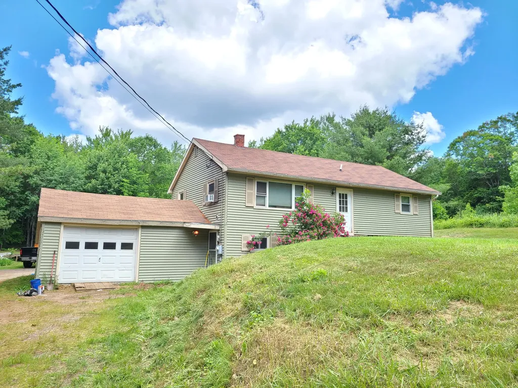 415 Route 133 Winthrop ME 04364