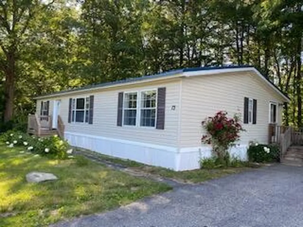 13 Cedar Drive Kittery ME 03904