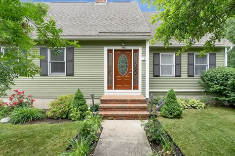 19 Roaring Brook Road Portland ME 04103