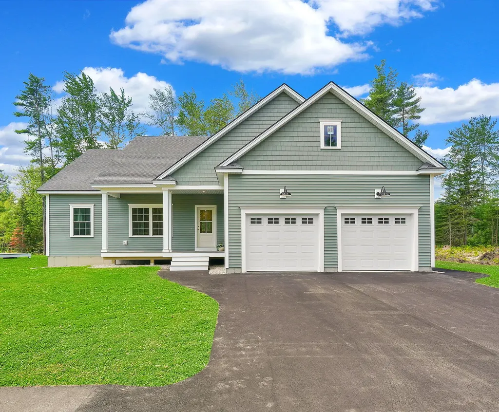33 Maneta Drive Saco ME 04072