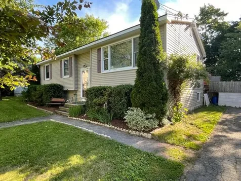 194 Grove Street Bangor ME 04401