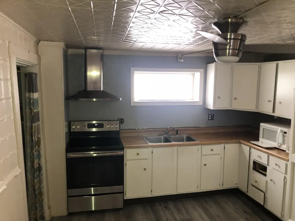 91 Main Road S Hampden ME 04444