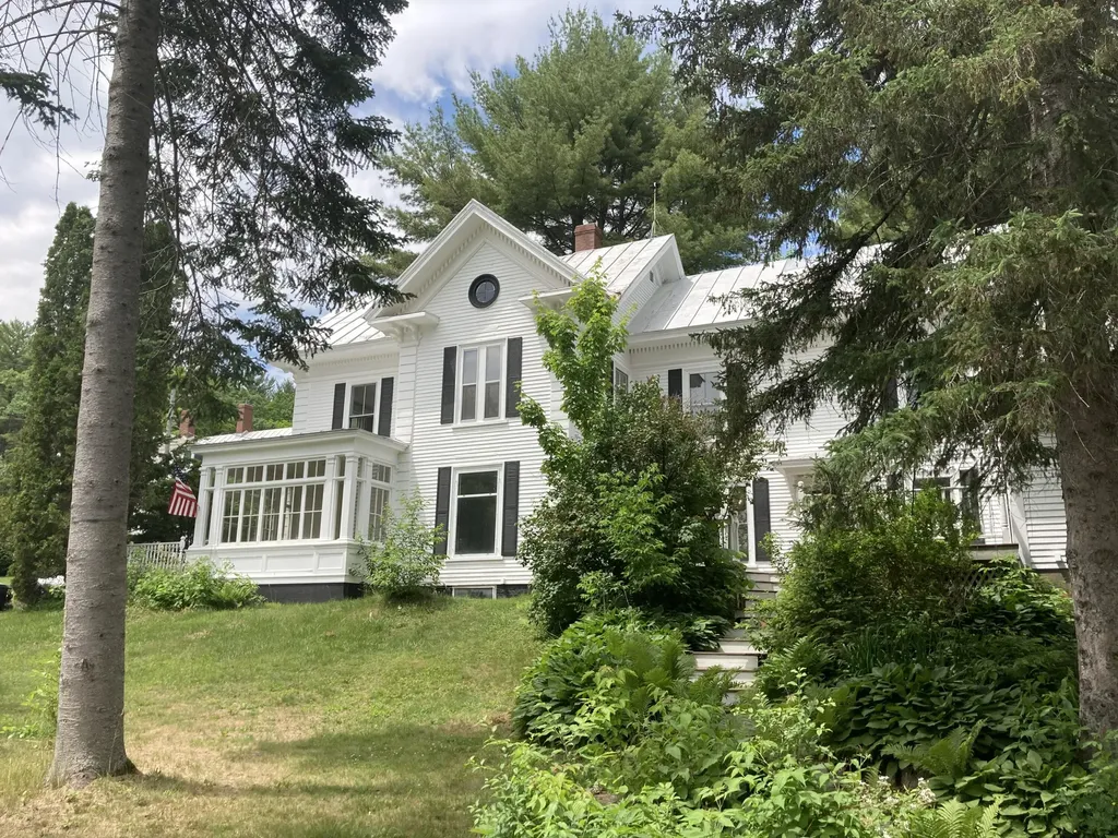 21 Coburn Avenue Skowhegan ME 04976