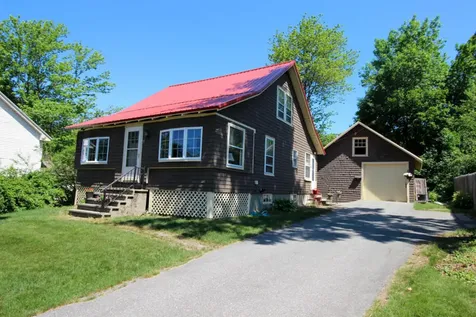 19 Longwood Avenue Augusta ME 04330