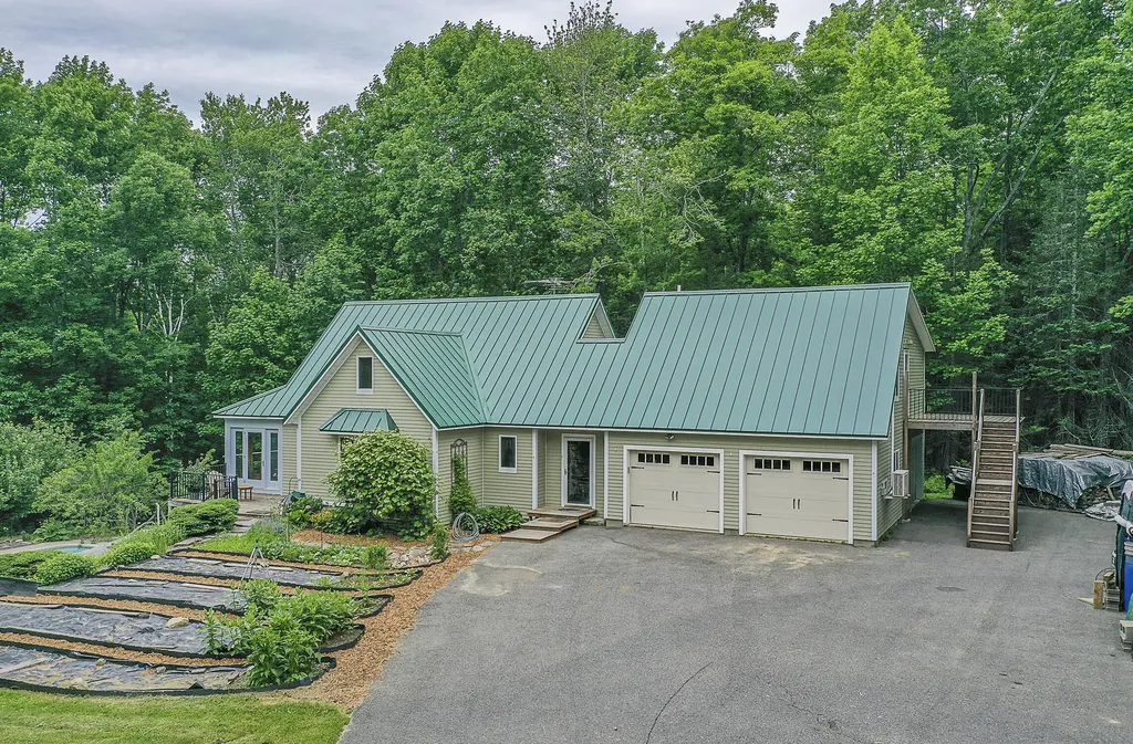 41 Augusta Road Belmont ME 04952