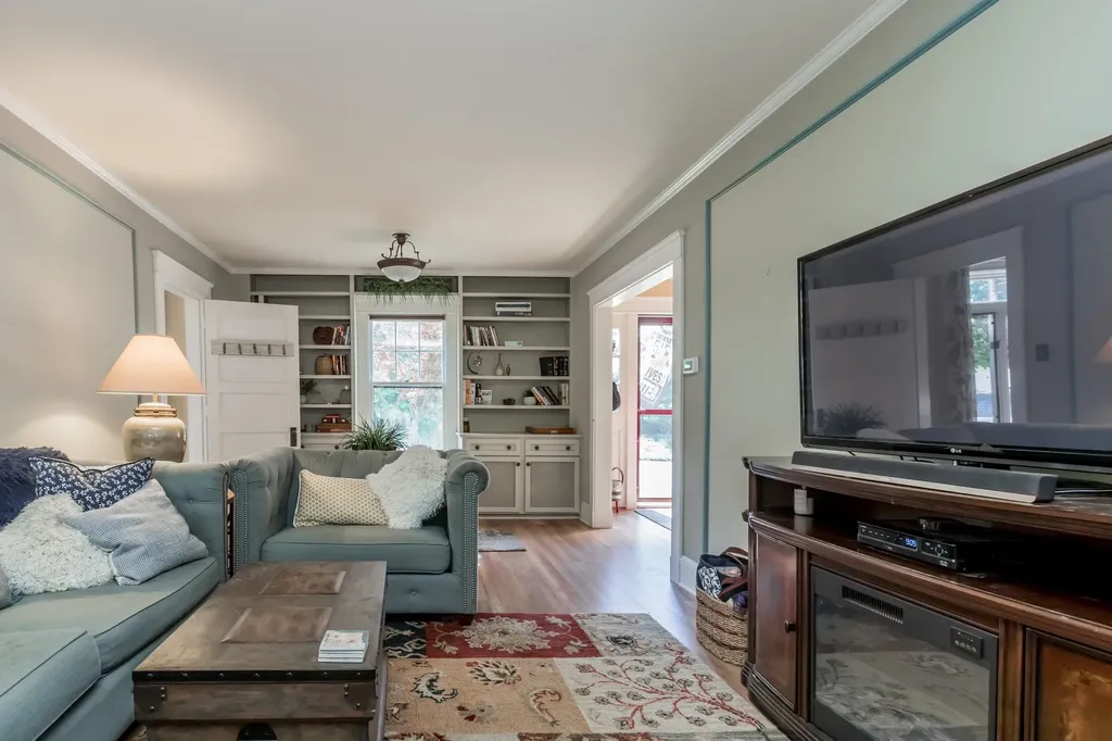 156 Bradley Street Portland ME 04102