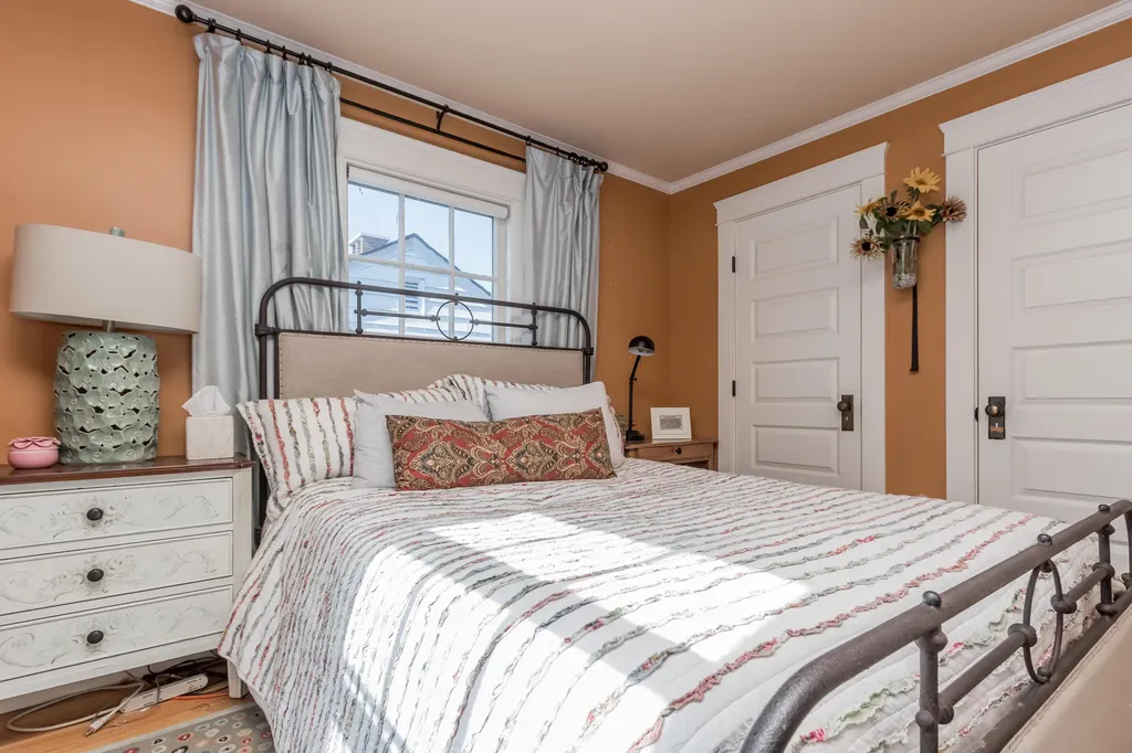 156 Bradley Street Portland ME 04102