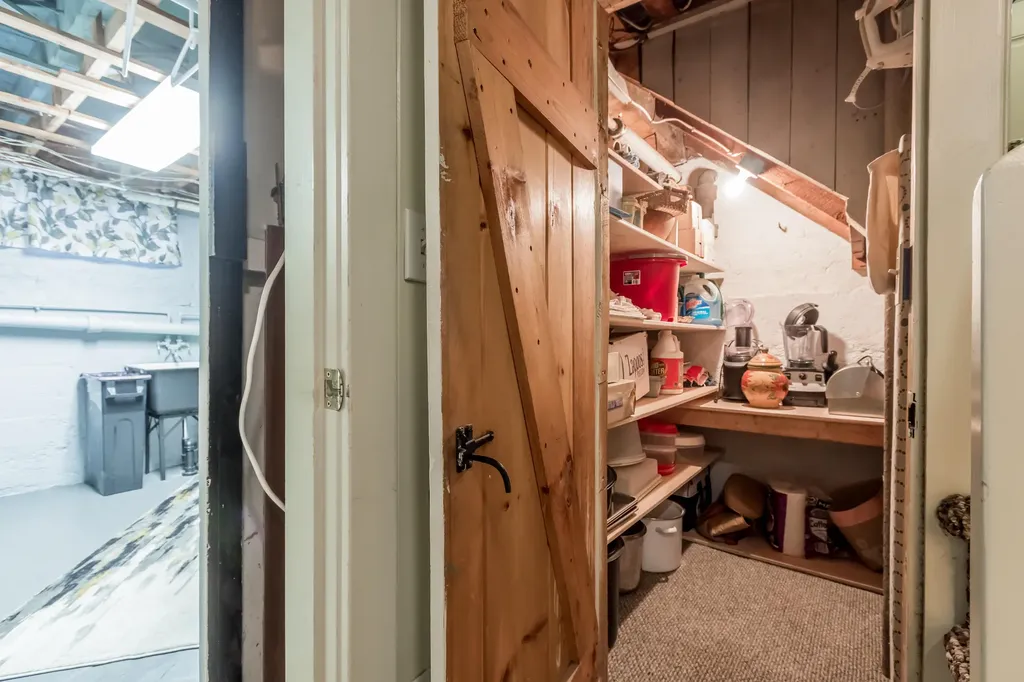 156 Bradley Street Portland ME 04102