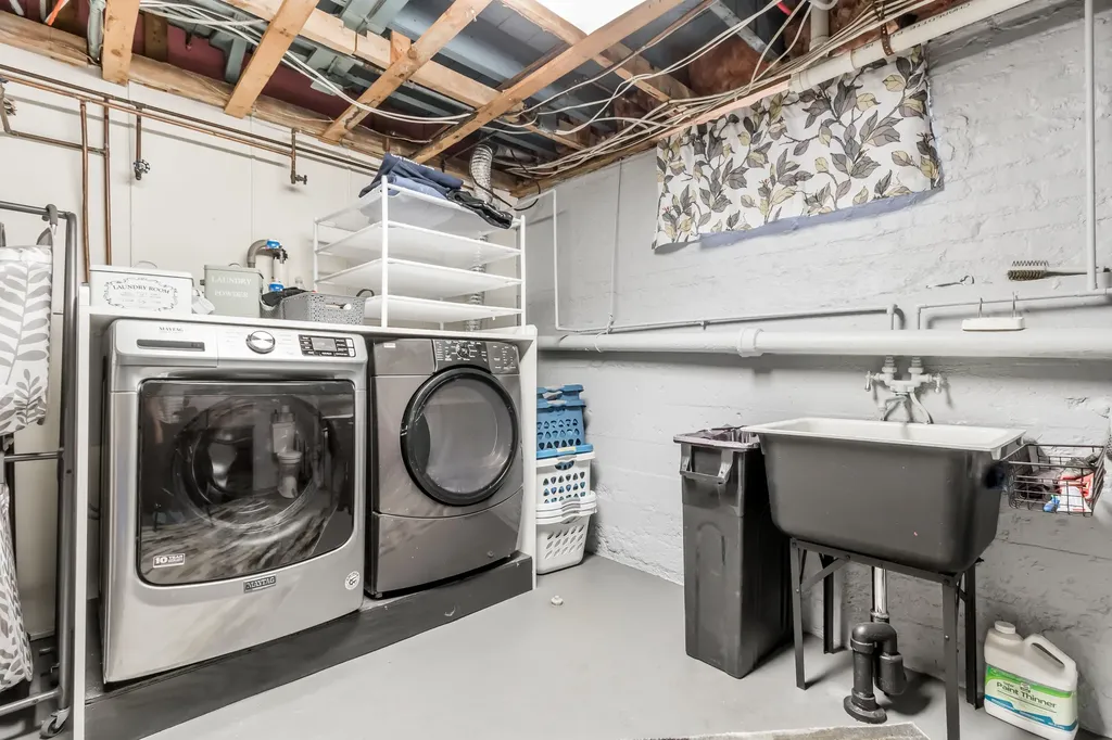 156 Bradley Street Portland ME 04102