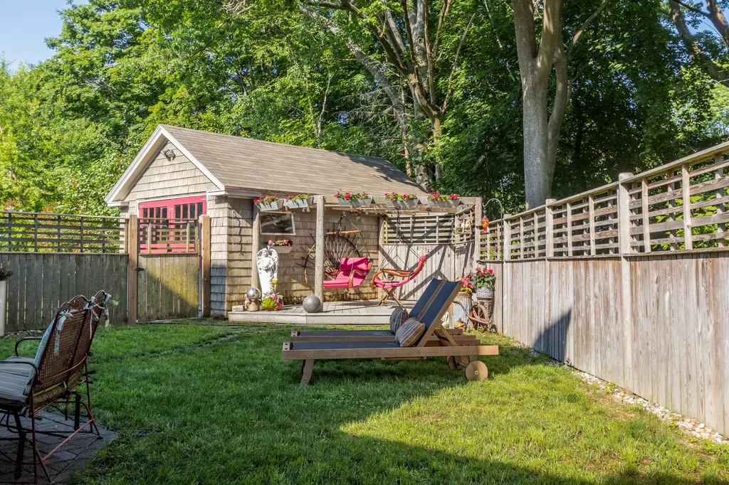 156 Bradley Street Portland ME 04102