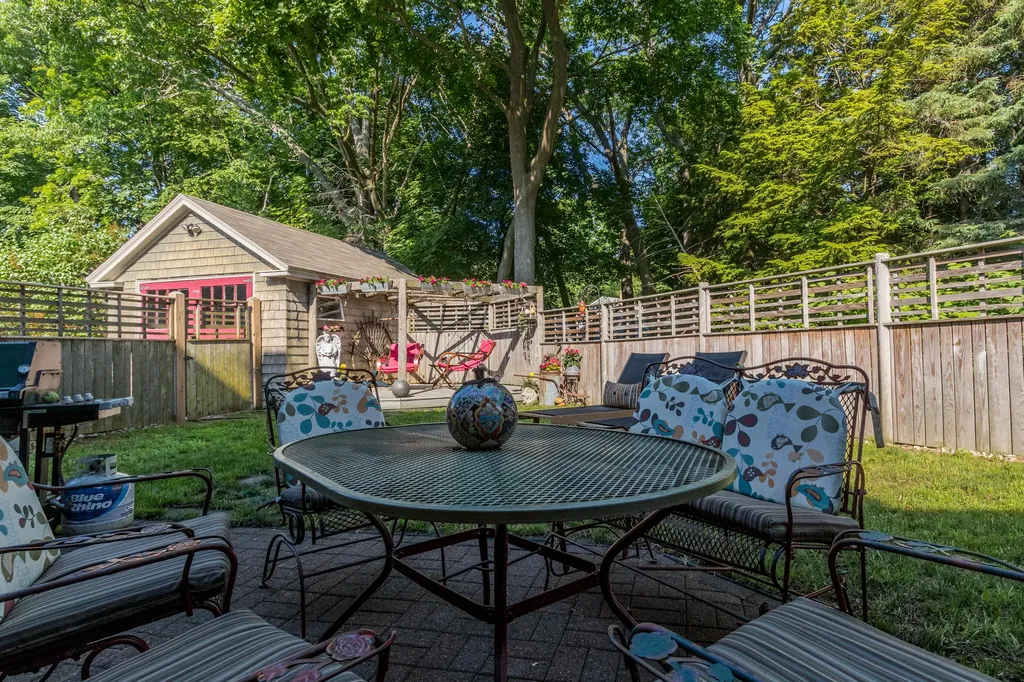 156 Bradley Street Portland ME 04102