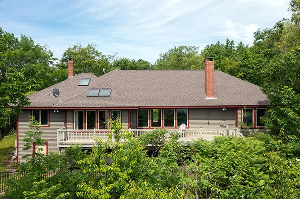 9 Lookout Lane Rockport ME 04856