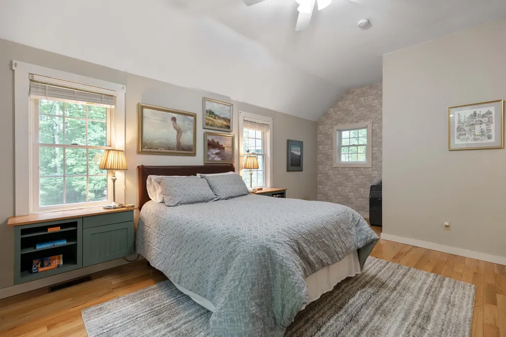 18 Old Pond Road Buxton ME 04093
