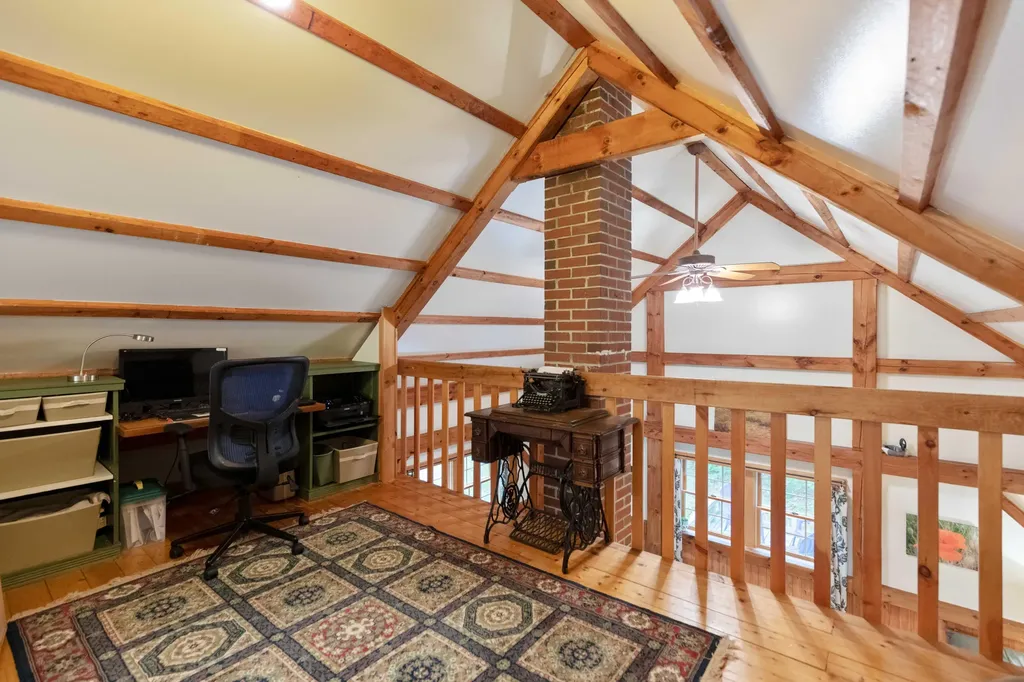 18 Old Pond Road Buxton ME 04093