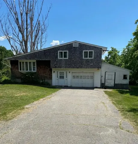 193 Oakland Road Belgrade ME 04917